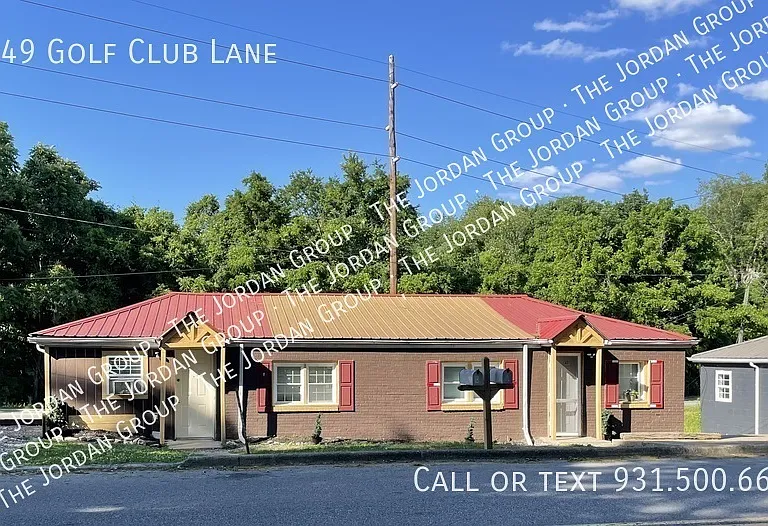 1549 Golf Club Ln — Photo 1
