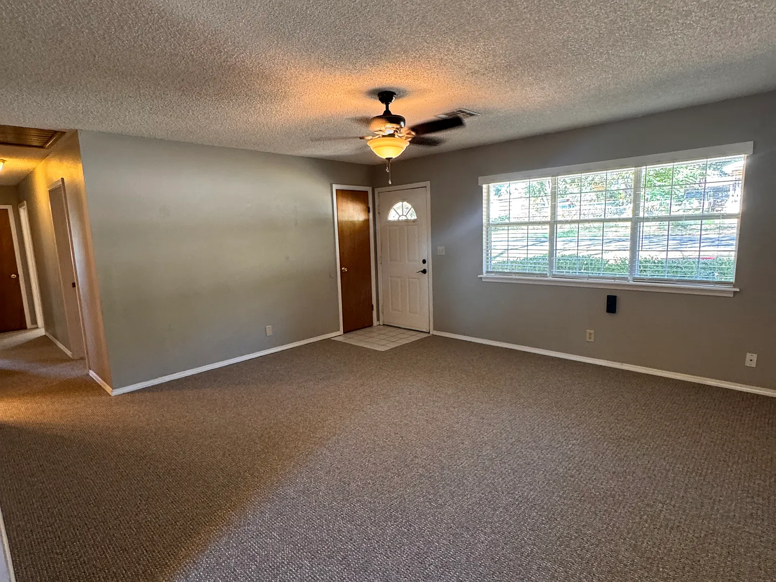 108 & Wolfcreek Dr — Photo 3