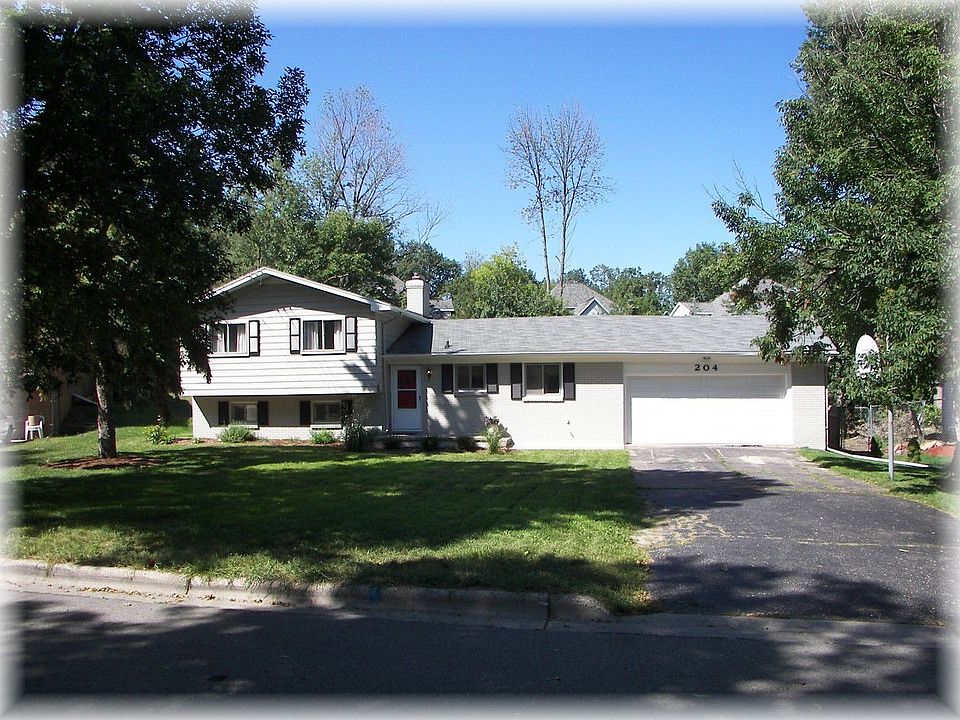1st image of 204 Loree Dr