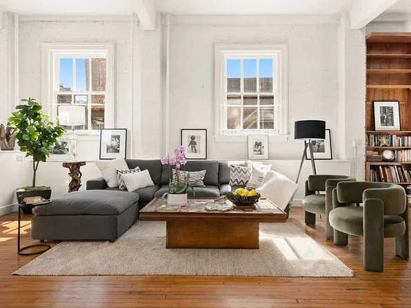 43 W 13th St APT 6R, New York, NY 10011
