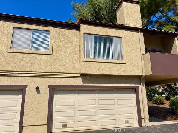9385 Mesa Verde Dr APT E, Montclair, CA 91763