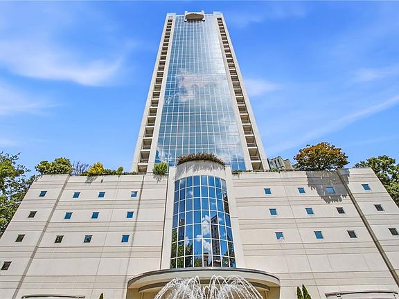 2nd image of 2828 Peachtree Rd #2402