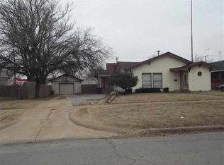 1004 W Chestnut Ave, Duncan, OK 73533