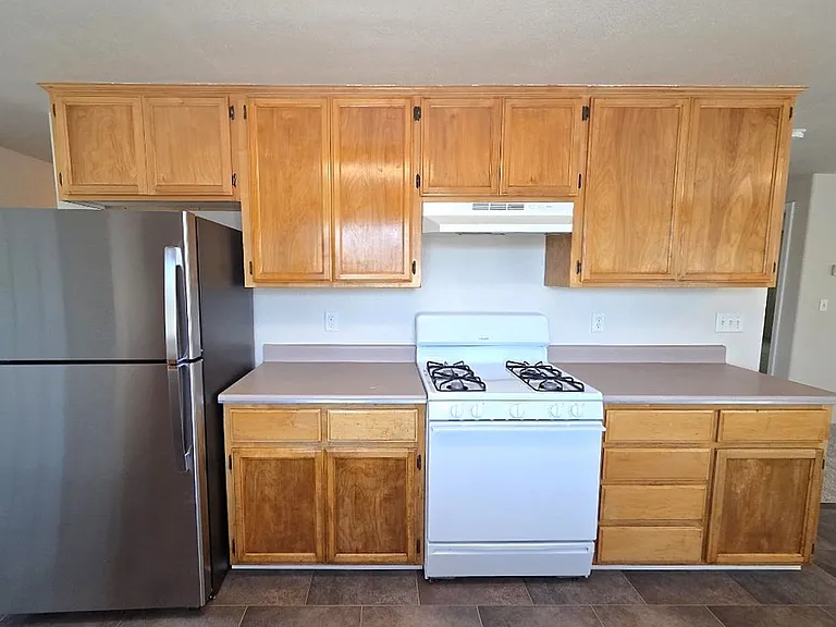 209-213 Edwards St — Photo 7