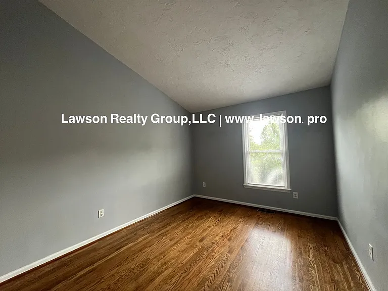 4715 Wembley Pl SW — Photo 49