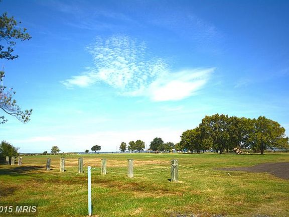 walk to community WF park