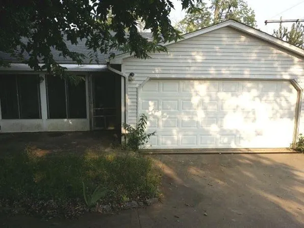 396 Chimney Rock Rd, Harrodsburg, KY 40330
