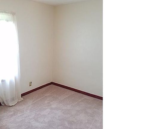 5th image of 9752 Margo Ann Ln