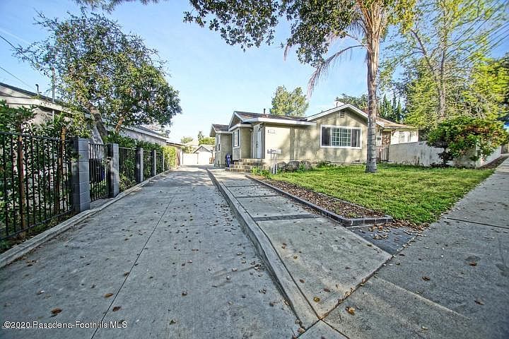 1st image of 4715 La Crescenta Ave