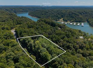 11 Hidden Pointe Ln, Sparta, TN 38583