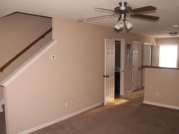 2nd image of 2284 E McCormick Ln
