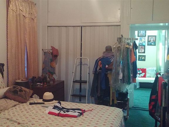 4th image of 42 Saint Pauls Ave
