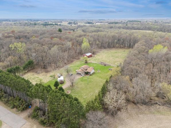 35292 Central Dr NE, Cambridge, MN 55008