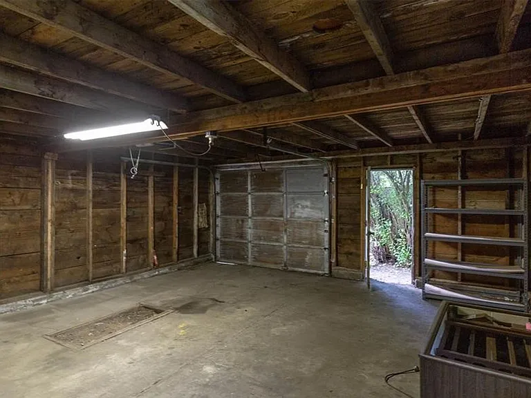 506 N Grand Ave — Photo 26