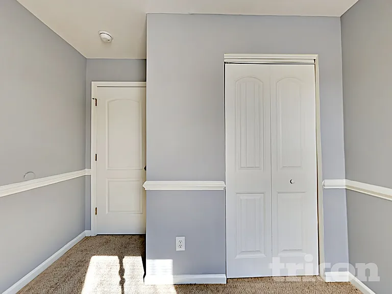 8223 Belmont Stables Dr — Photo 12
