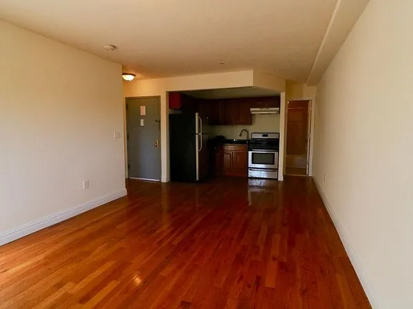 3400 Wickham Ave, Bronx, NY 10469