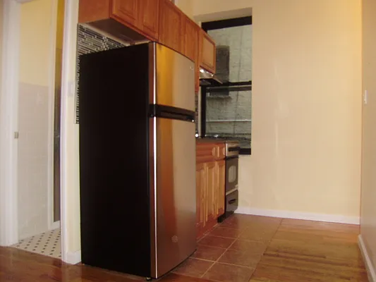 Rented by Mauro Bros Real Estate Services LLC | media 27