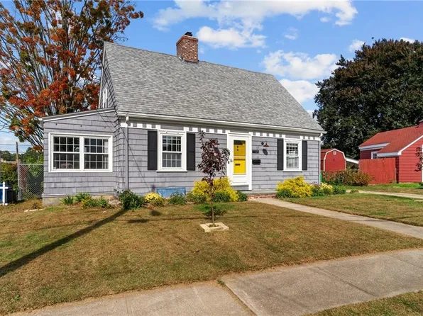 173 Lyndon Rd, Cranston, RI 02905