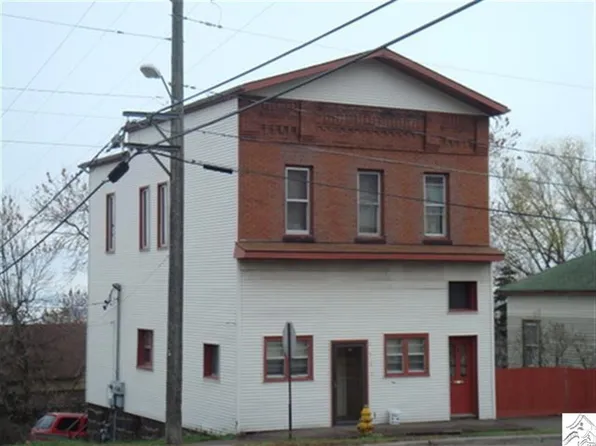 1102 W 3rd St, Duluth, MN 55806