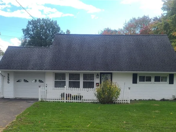 2255 Clyde St, Poland, OH 44514