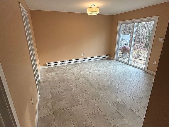 5th image of 13 Aspen Cir