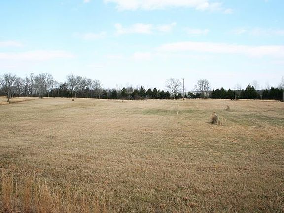 5th image of 1943 Franklin Pike
