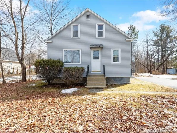 176 Clark St, Fredericton, NB E3A 2W7