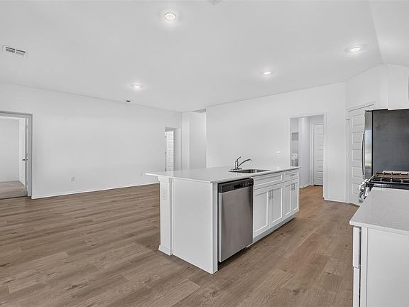 5th image of 4323 S Elm Ridge St