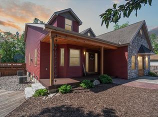210 E McNeil St, Corunna, MI