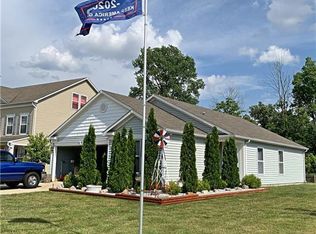 609 Streamside Dr, Greenfield, IN