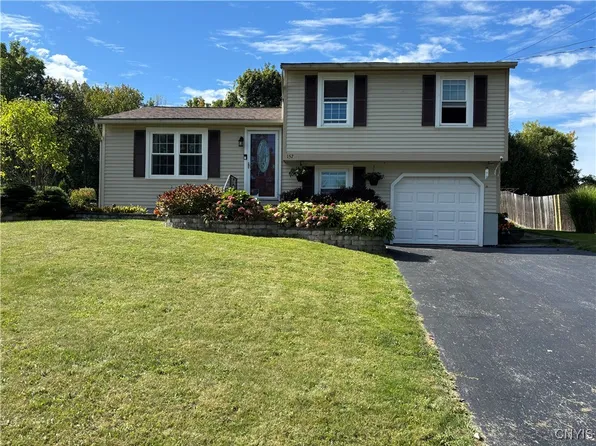 157 Alhan Pkwy, Syracuse, NY 13209