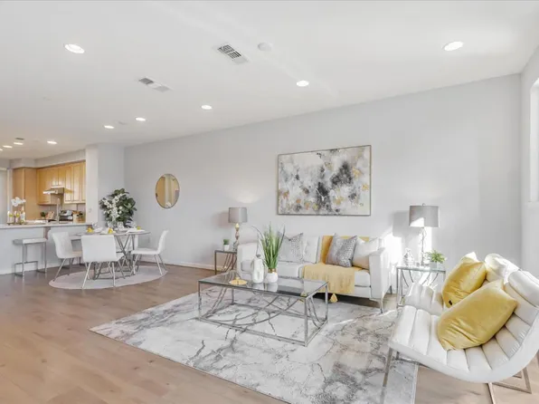 1588 McCandless Dr, Milpitas, CA 95035