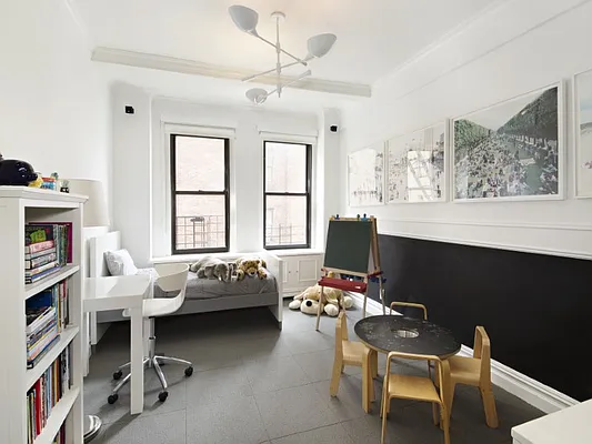 Sold by Sotheby's International Realty | media 8