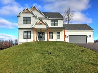 2114 Harkins Ln, Baldwinsville, NY 13027