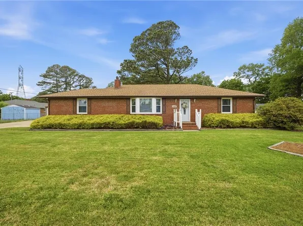4212 San Salvador Dr, Chesapeake, VA 23321
