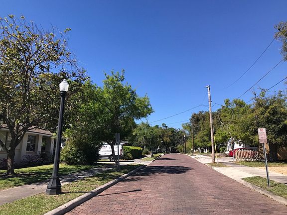 4th image of 1032 Cumberland St