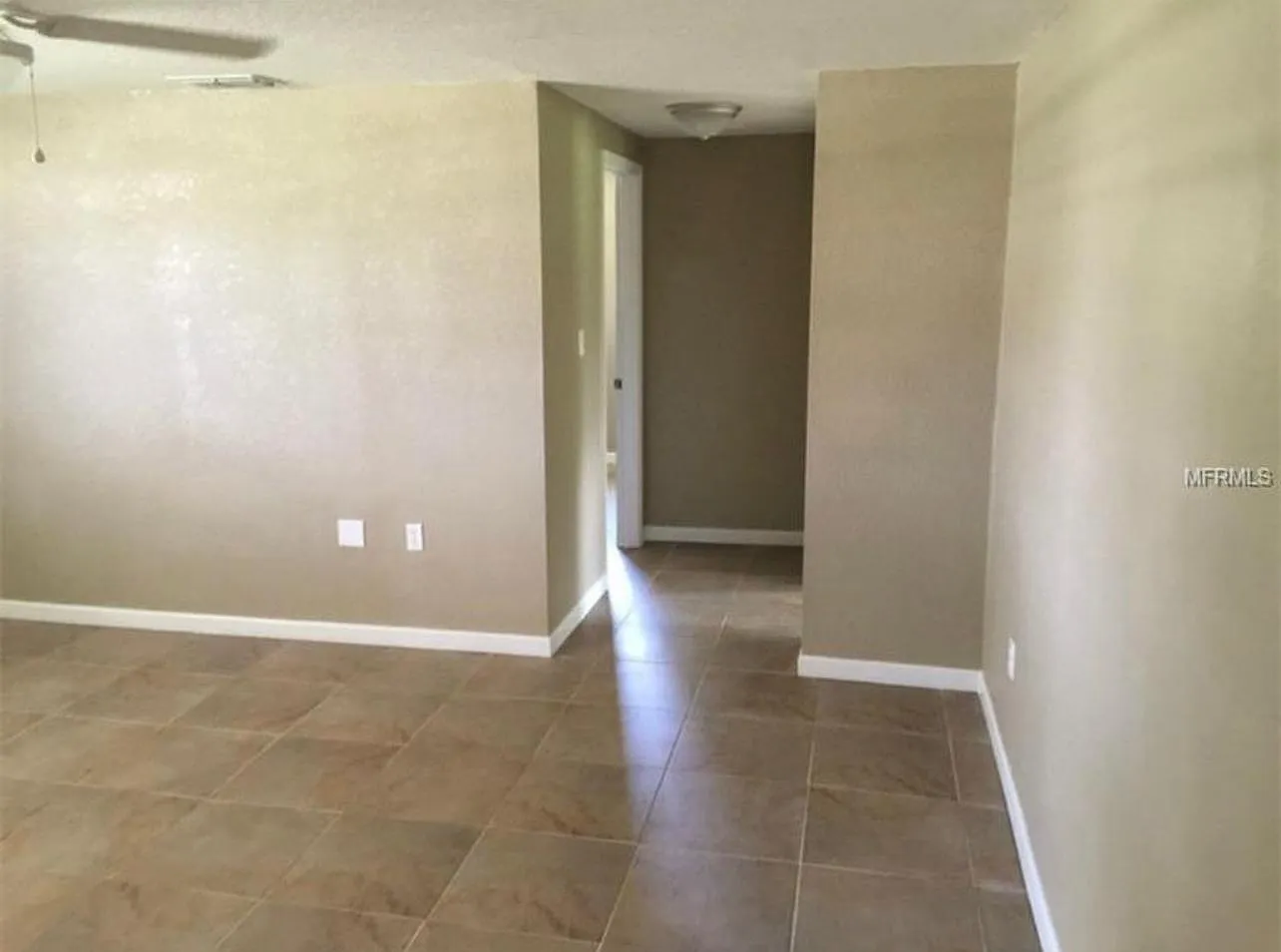 3 bed, 1794 sqft, $1,575 — Photo 2