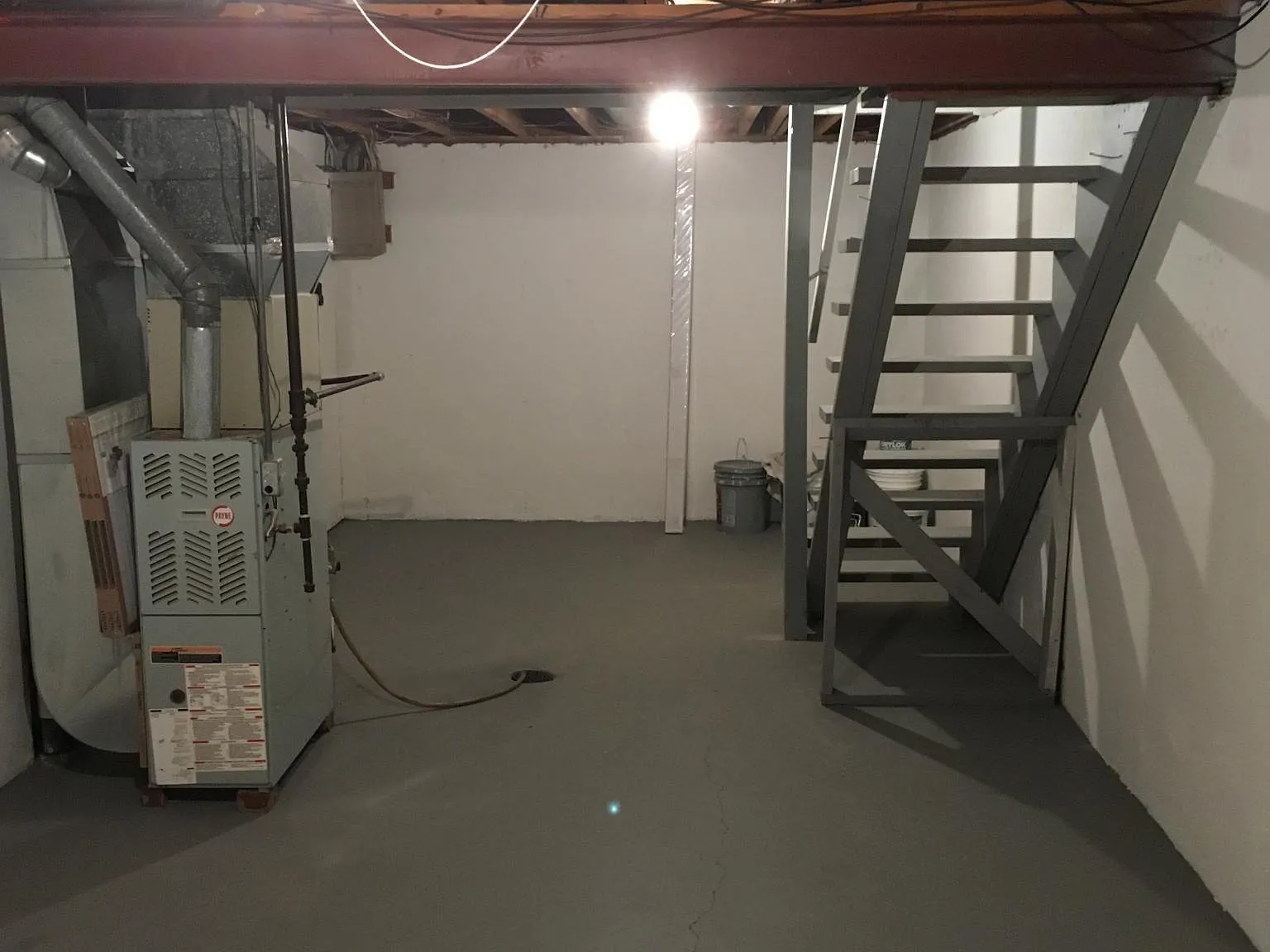 2 bed, 1000 sqft, $1,300 — Photo 4