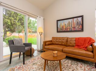 3987 Park Dr, Carlsbad, CA 92008