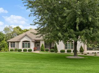 1320 Wicklow Ln SW, Rochester, MN 55902