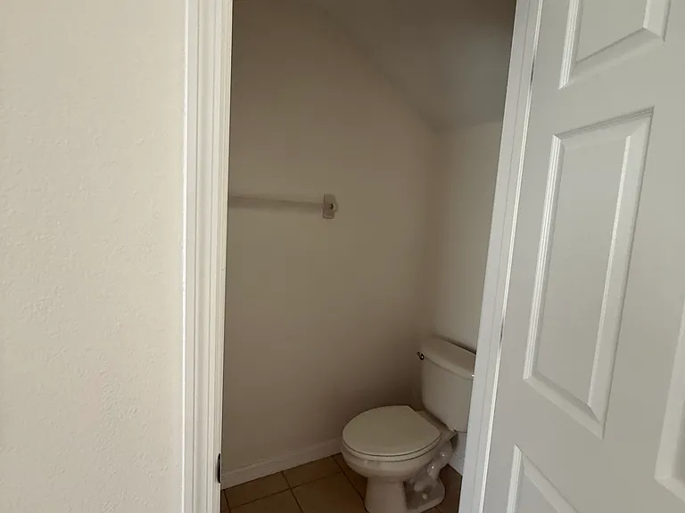 4462 Maidenhair Cv — Photo 3