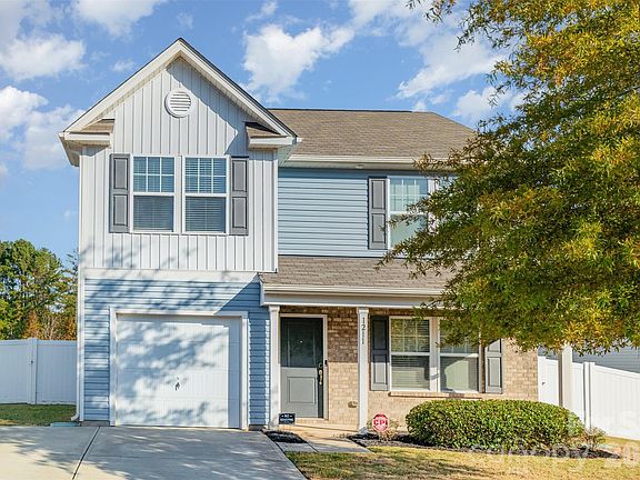 2nd image of 1211 Whitehall Hill Rd