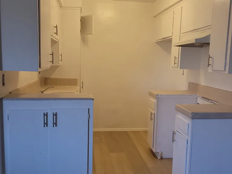 6561 Fulton Ave #5 — Photo 5