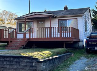 8635 18th Ave SW, Seattle, WA 98106