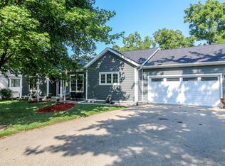 723 Pinecrest Dr, Jefferson, WI 53549