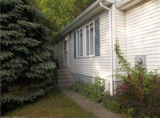 14 Chicory Ct, Plainfield, CT 06374