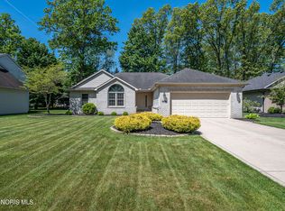 626 Whisperwood Pkwy, Holland, OH 43528