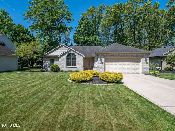 626 Whisperwood Pkwy, Holland, OH 43528