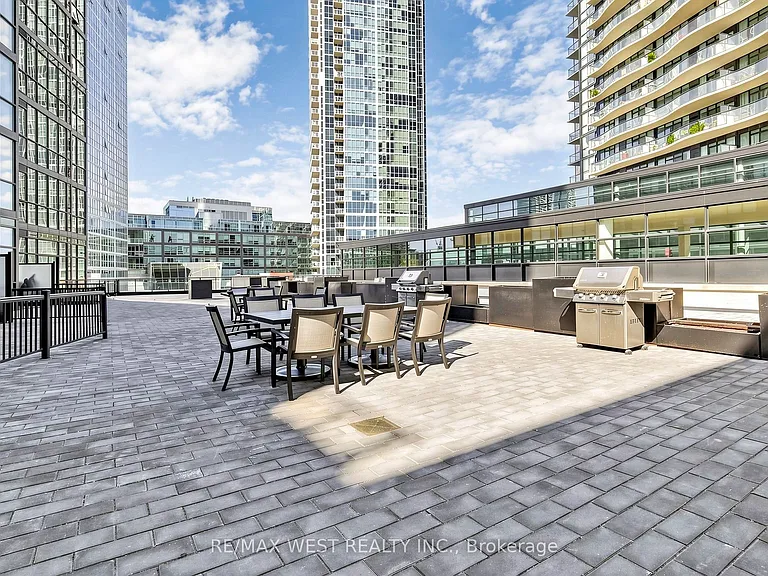 2900 Highway 7 Rd #2602 — Photo 31