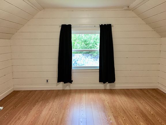 4th image of 428 Clifton Dr